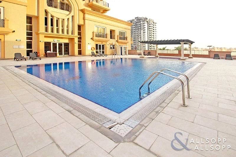 1 Bed | Corner Unit | Pool and Canal View