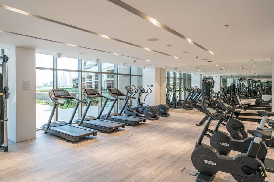 24 the 8 gym 2. jpg