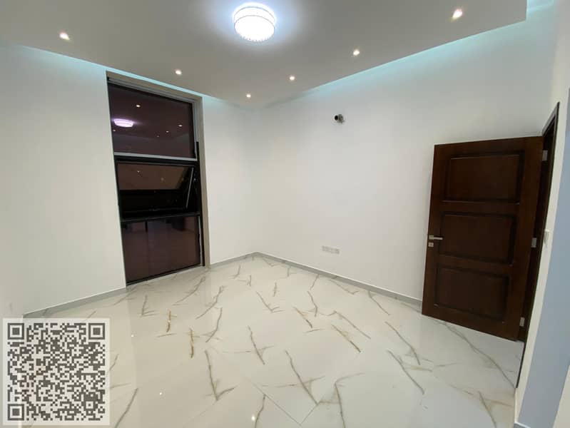 10 WhatsApp Image 2025-03-06 at 02.22. 50_c6d903c4. jpg