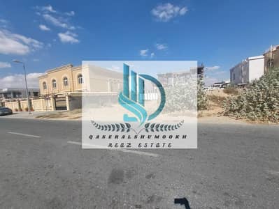 For sale a plot of land in Sharjah, Al Hoshi area