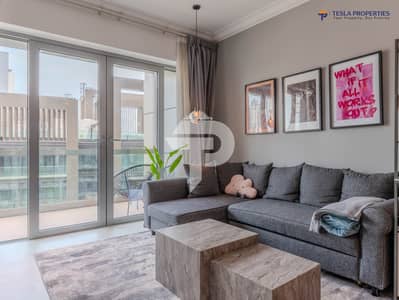 Stunning Renovated 1 BR | Furnished Luxury