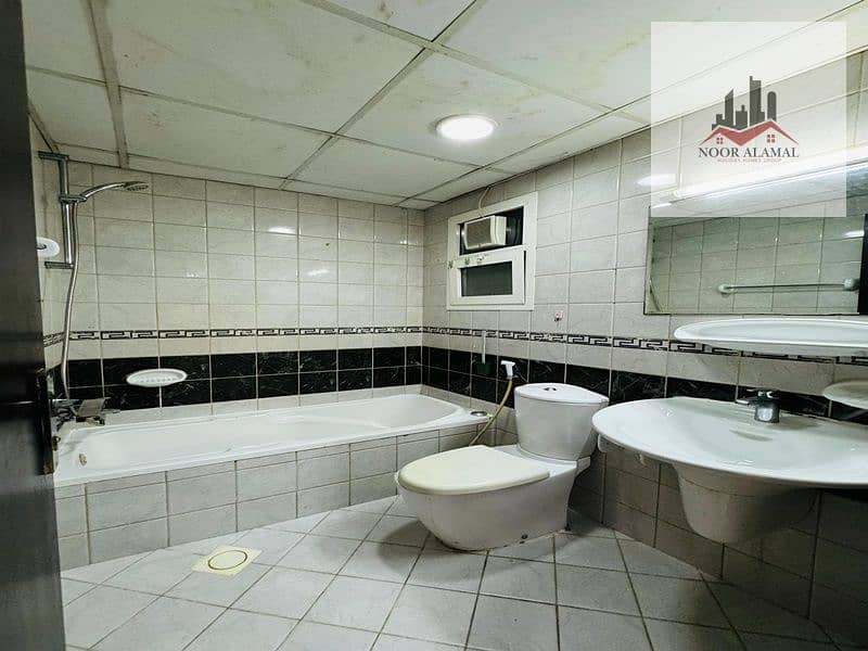 18 a0d9aacf-8d79-4d76-9a63-965df1ab2120. jpg