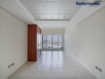 Studio for Rent in Jumeirah Lake Towers (JLT), Dubai - Spacious Studio| Close To Dubai Metro