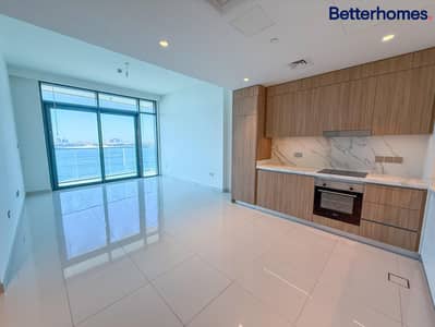 2 Bedroom Flat for Rent in Dubai Harbour, Dubai - Seaview | Unfurnished | Private Beach