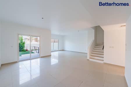 5 Bedroom Villa for Sale in Al Reef, Abu Dhabi - Single Row | Park View | Corner | Rent Refund