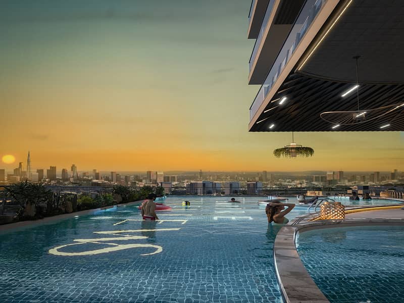 24 Swimming pool 02. jpg