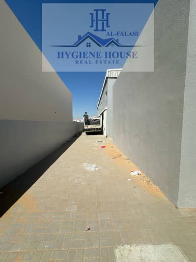 Warehouse for Rent in Umm Al Thuoob, Umm Al Quwain - IMG-20250306-WA0003. jpg