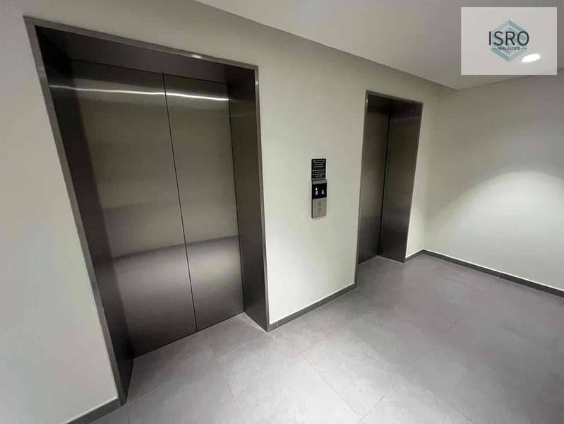 26 00ec23f5-db21-46df-ba7e-bc4d62a05705. jpg