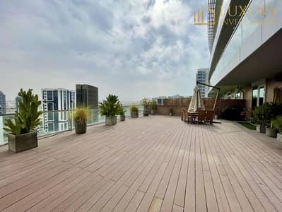 2 Bedroom Apartment for Sale in Business Bay, Dubai - Vacant | Unique Large Terrace | Upgraded