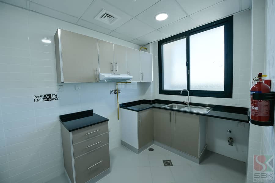8 _JPS4051. jpg