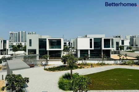 5 Bedroom Villa for Rent in Al Furjan, Dubai - Park View | Brand New | Spacious