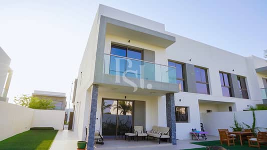 3 Bedroom Townhouse for Sale in Yas Island, Abu Dhabi - yas-acres-yas-island-abu-dhabi (17). JPG