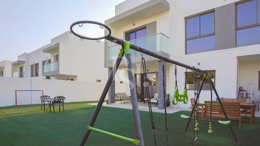 11 yas-acres-yas-island-abu-dhabi (4). JPG