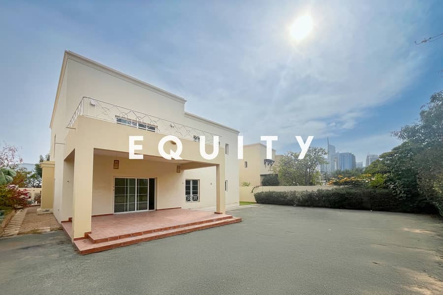Vacant Now | Well Maintained | Spacious 4 BRs Vacant Now | Well Maintained | Spacious 4 BRs