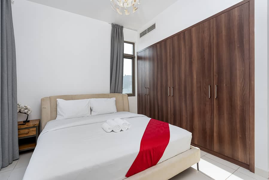6 Main Bedroom photo 2. JPG