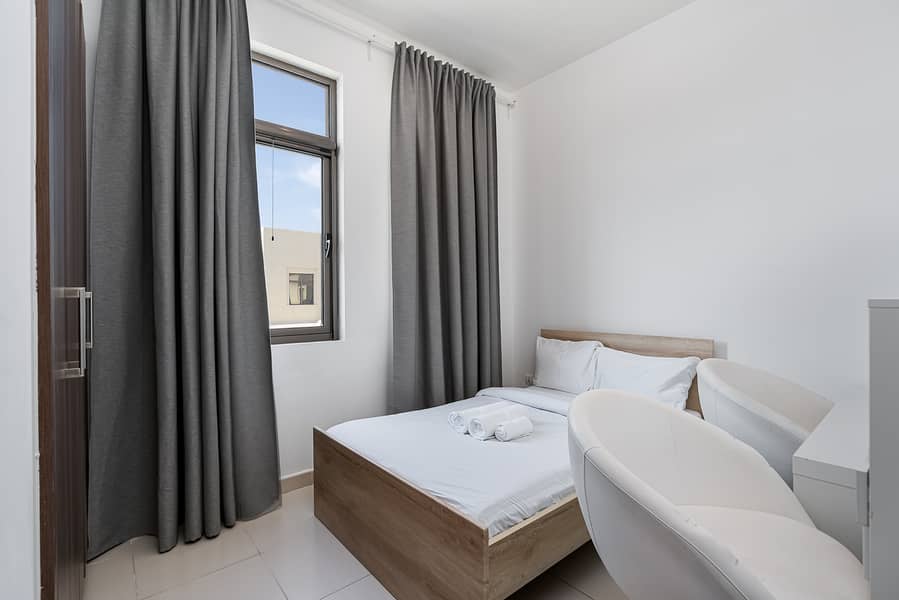 10 Bedroom 3. JPG