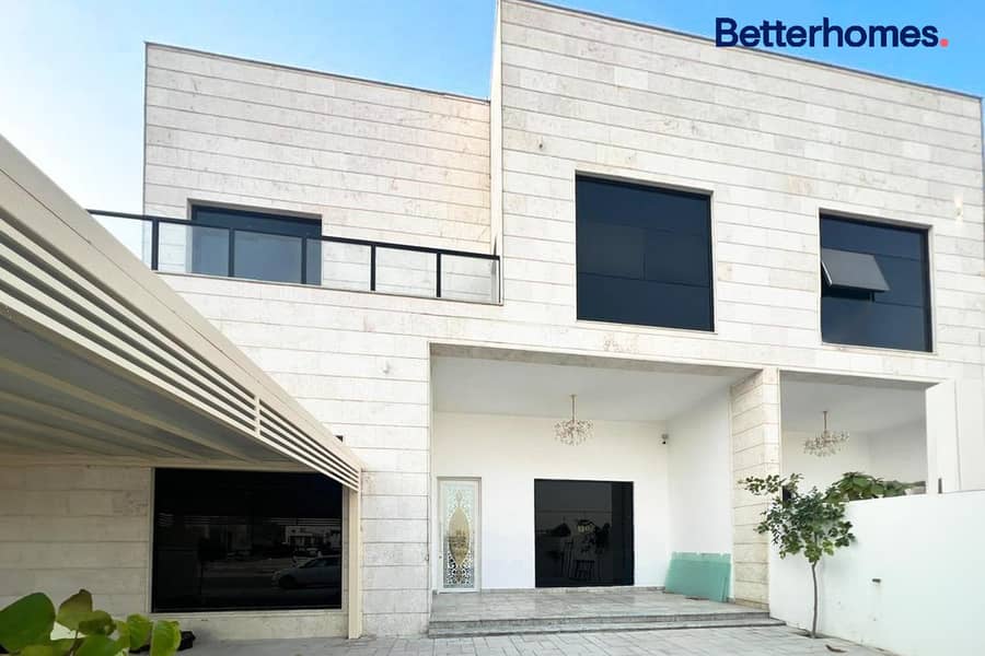 2x Majilis | Brand New | High Ceilings | 2x Majilis | Brand New | High Ceilings |