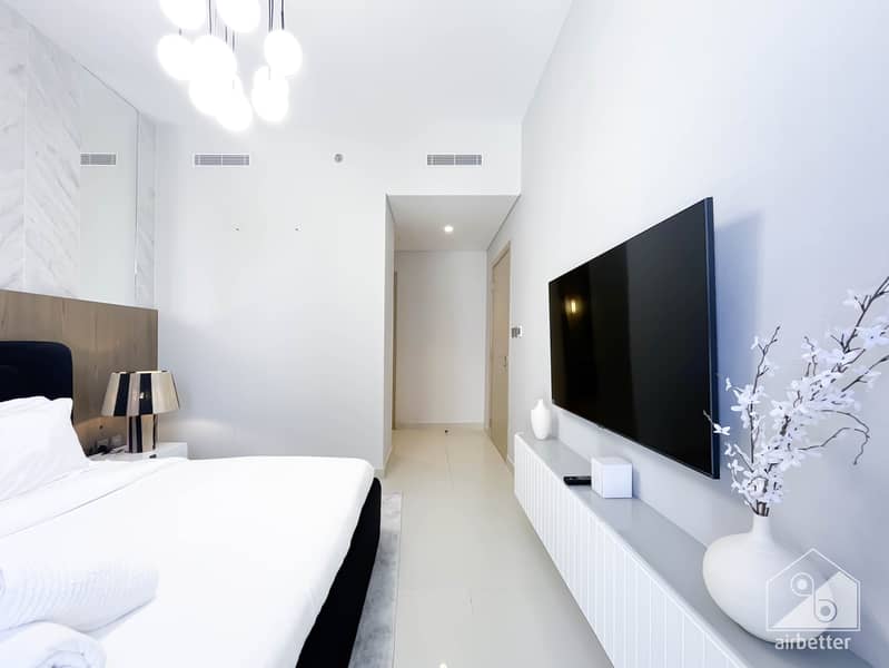 23 Creek 506 -Master Room -4. jpg