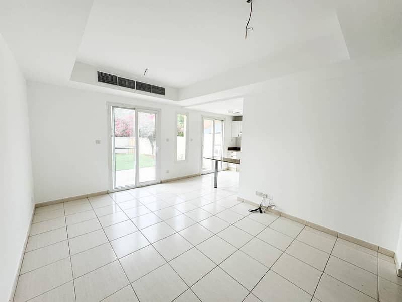 2 Beds | Study | Single Row Great Price 2 Beds | Study | Single Row Great Price