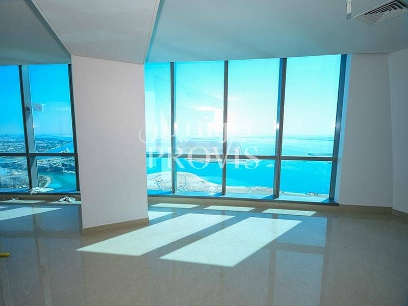 Gorgeous 4 Beds Apt with Facilities and Sea Views!