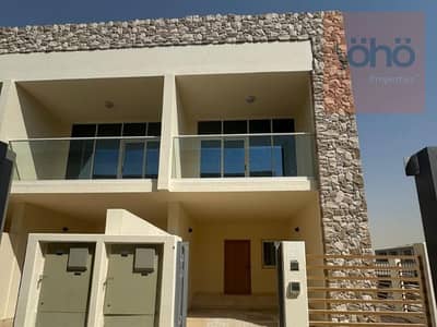 Community View | Vacant | Spacious Townhouse