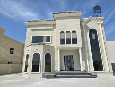 5 Bedroom Villa for Rent in Nad Al Sheba, Dubai - Nad al sheba villa brand new for rent4. jpg