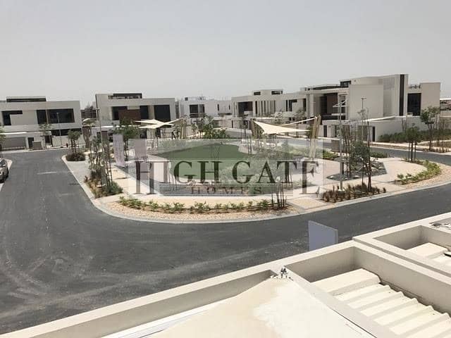 Luxury 5 Bed Villa in West Yas Abu Dhabi Luxury 5 Bed Villa in West Yas Abu Dhabi