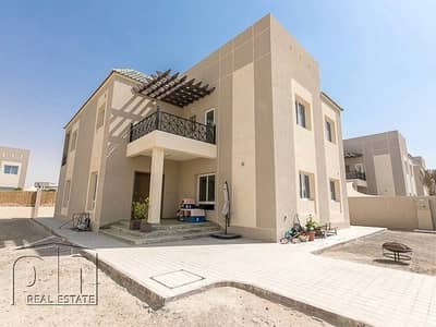 Perfect Condition - 6 Beds - Available 16th July Perfect Condition - 6 Beds - Available 16th July