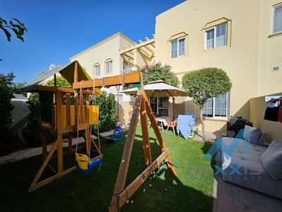 Fully Renovated - Available in April - Single Row