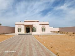 فيلا للإيجار | 3 غرف نوم | الظيت الجنوبي