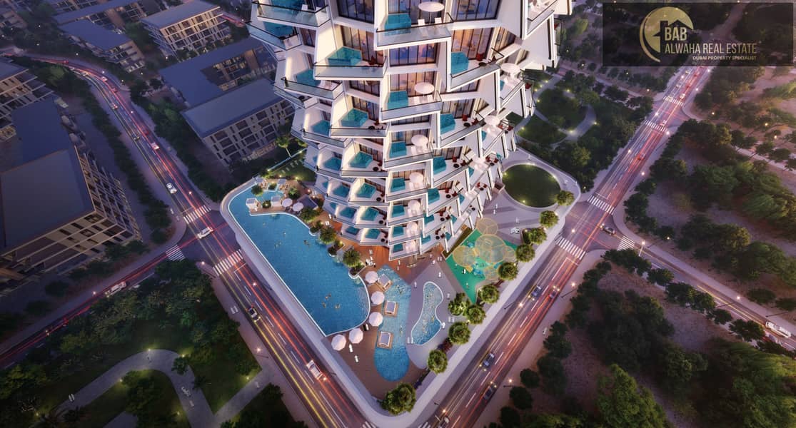 5 Exterior Royale 10. jpg