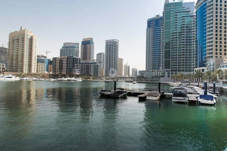 Fantastic 1 bed with amazing Marina views Fantastic 1 bed with amazing Marina views