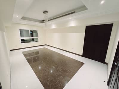 5 Bedroom Villa for Rent in Shakhbout City, Abu Dhabi - WhatsApp Image 2025-01-19 at 20.18. 36_d618bad4. jpg