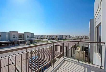 Modern 2-Bedroom | Single Row | Upgraded | Large Terrace