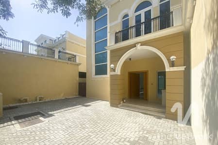 4 Bedroom Villa for Sale in Jumeirah Park, Dubai - Legacy Nova | 4-Bed | Spacious Family Villa