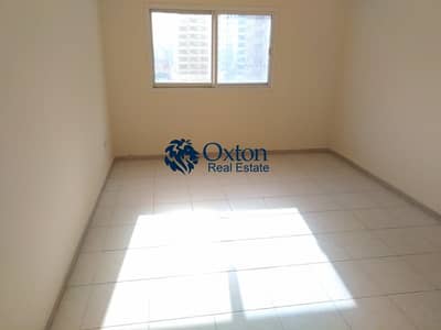 Fantastic offer! 2-BHK Flat With Balcony Fantastic offer! 2-BHK Flat With Balcony