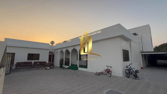 فیلا 6 غرف نوم للبيع في الصبخة، الشارقة - IMG-20250309-WA0133. jpg