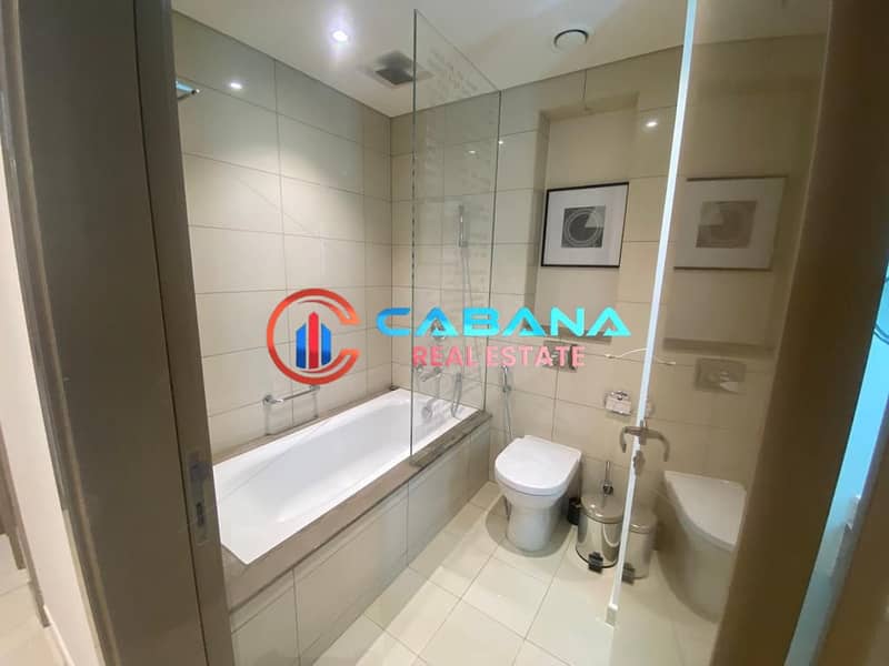 9 Bathroom 2. jpeg