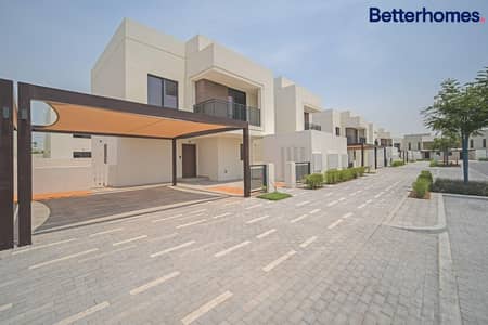 4 Bedroom Villa for Sale in Yas Island, Abu Dhabi - Corner Unit | Double Row | Opposite of Community