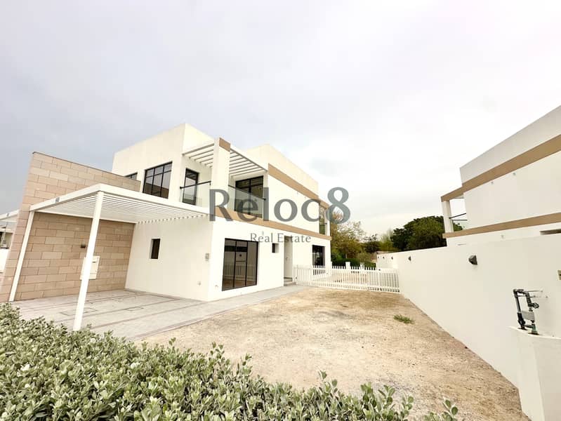 Large Corner Plot I Direct Park Access I Brand New Large Corner Plot I Direct Park Access I Brand New