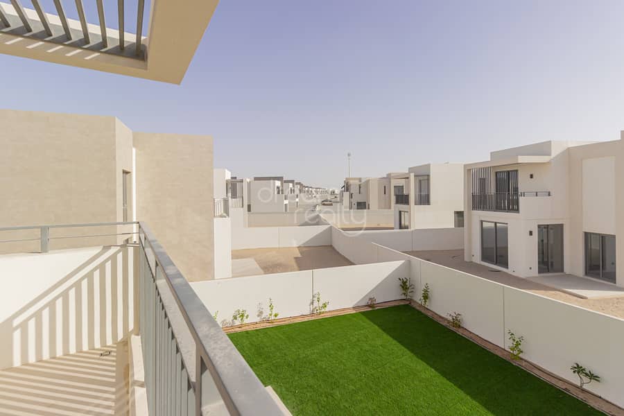 15 DR - Dubai South - Golf Links - Villa 165 - 4BR Furnished - Sajitha (27 of 43). jpg