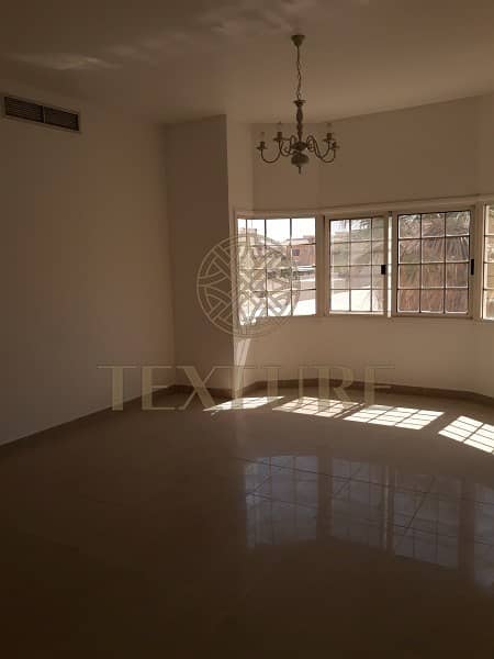 Hot Deal!! 4 BR Villa in Jumeirah 3 for Rent Hot Deal!! 4 BR Villa in Jumeirah 3 for Rent