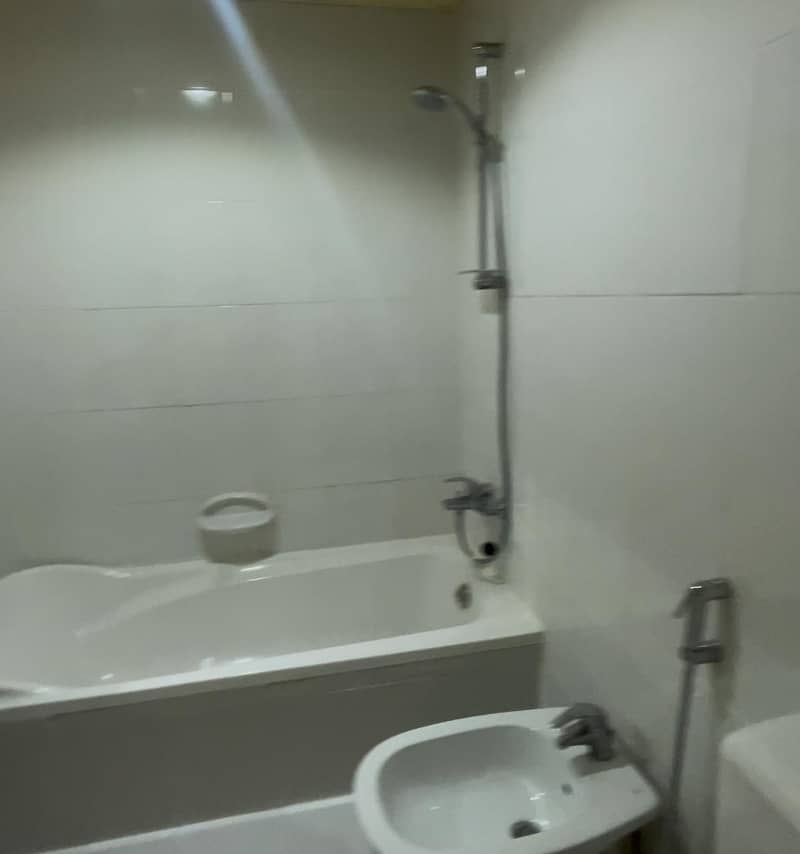 11 WhatsApp Image 2025-03-10 at 20.00. 16_7f49dbef. jpg