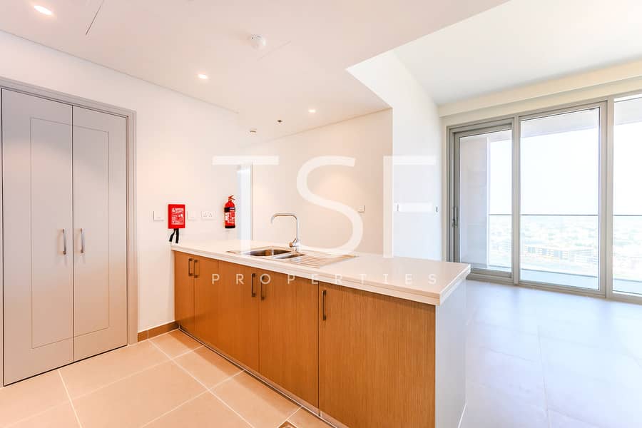 7 Unit-1703,-Forte-Tower-1,-Downtown-21. jpg