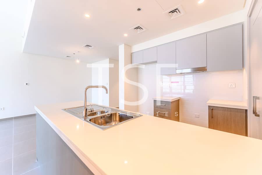 9 Unit-1703,-Forte-Tower-1,-Downtown-23. jpg