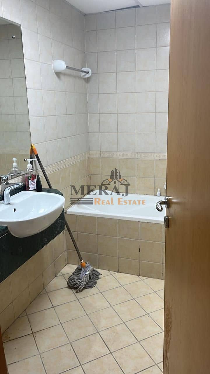 10 Axis 2- new picture- 1 bedroom 1168 sq. ft-600 k (10). jpeg