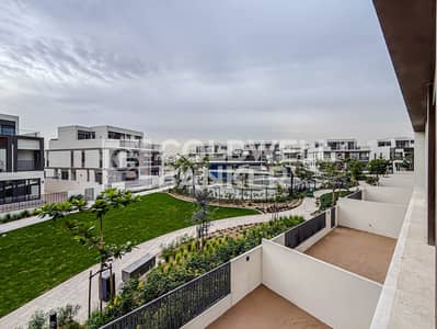 4 Bedroom Villa for Rent in Tilal Al Ghaf, Dubai - On The Pool | Ready To Move | Upgraded