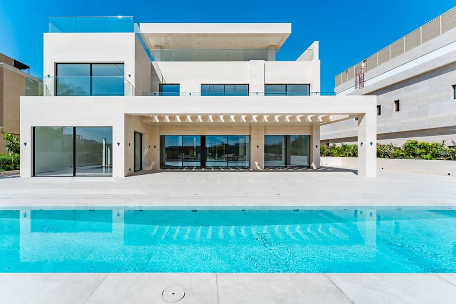Vastu | Park Views | Custom Mansion Vastu | Park Views | Custom Mansion