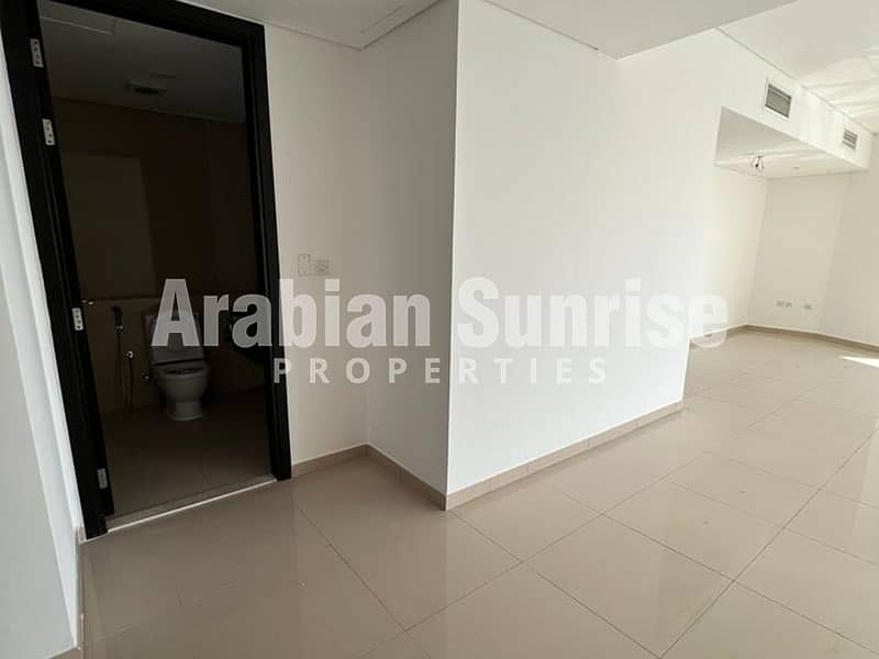 3 Rak Tower 2202, 2BR, Type A1-F, Bath. jpg