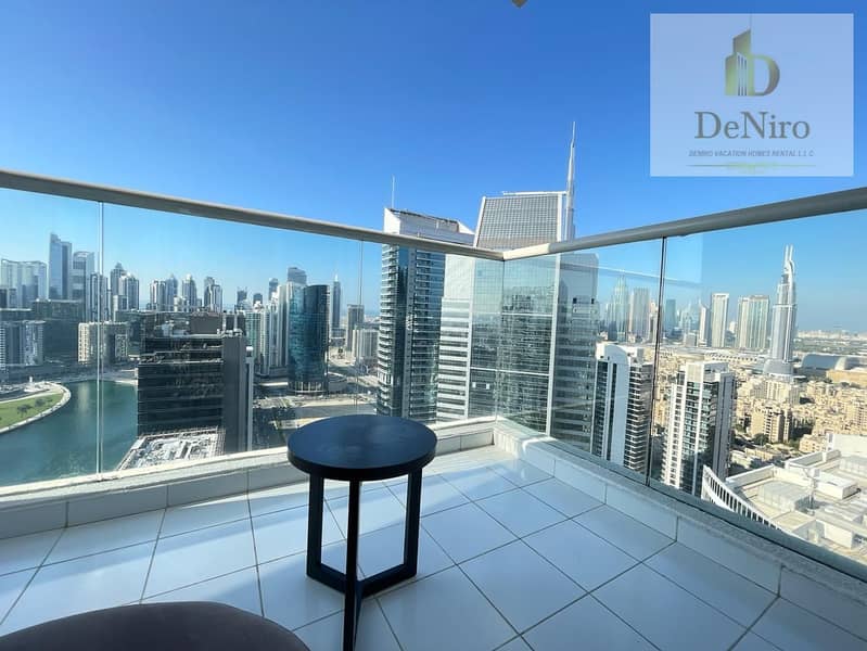 stunning canal view- Two Balconies – Book now - Image 13